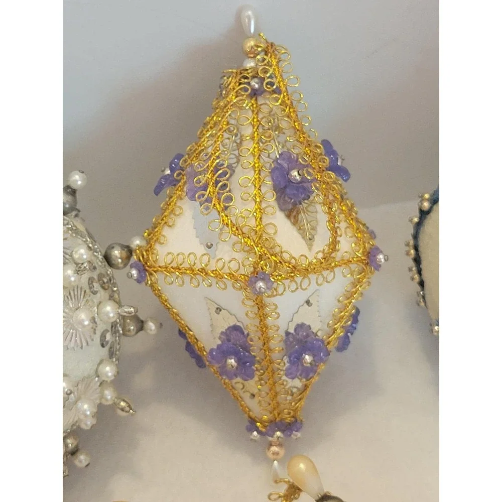 Vintage Beaded Christmas Ornaments Victorian Style Sequin Pearl Gold 5pc